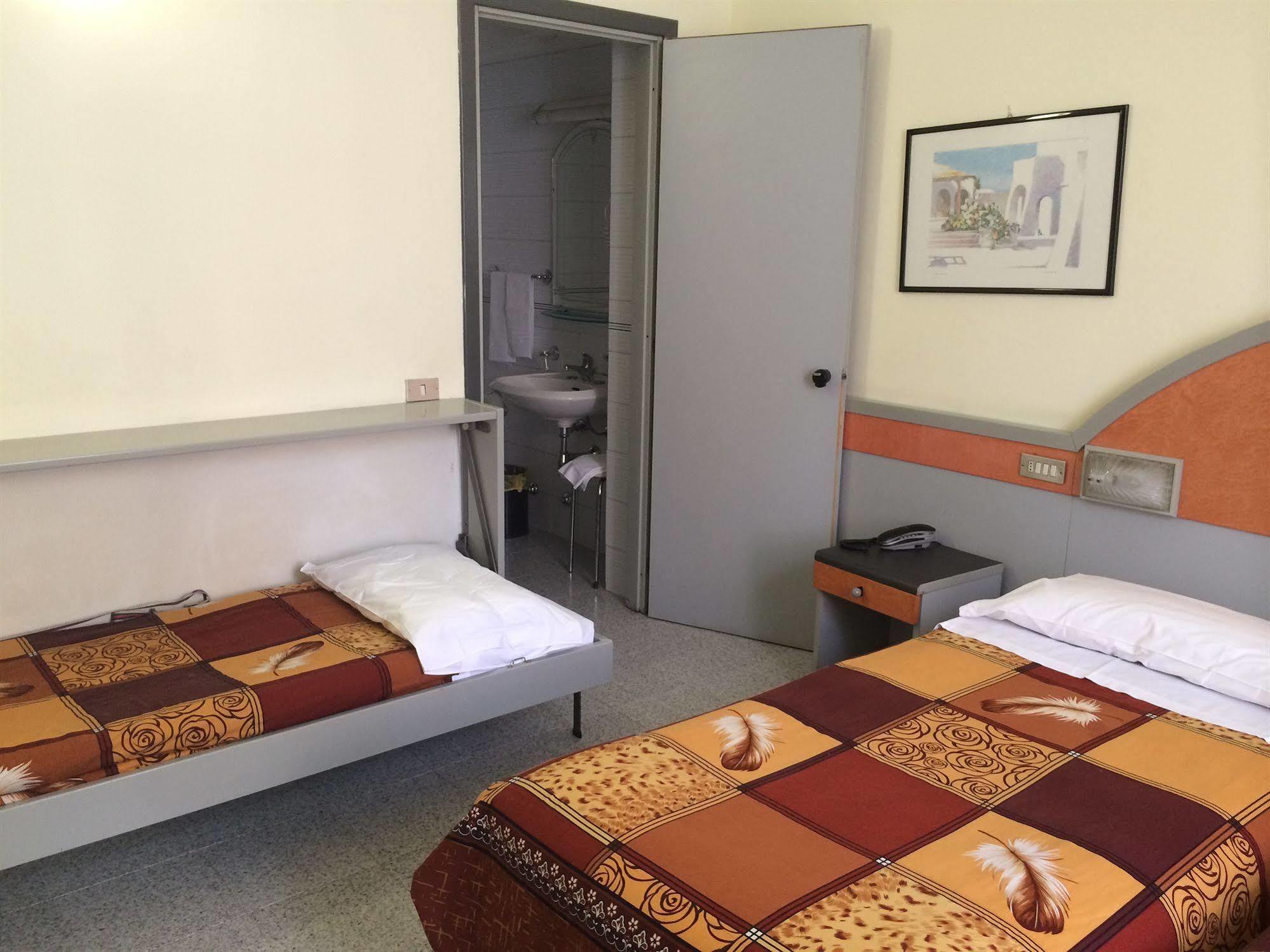 Hotel Mazzini Letojanni Zewnętrze zdjęcie